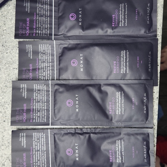Monat sample set with bag - Picture 4 of 5